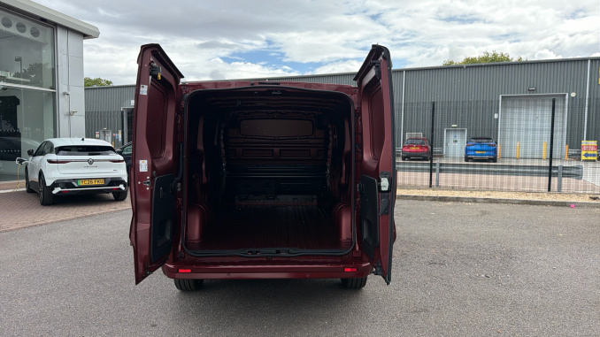 Renault Trafic Lwb Diesel LL30 Blue dCi 150 Extra [Safety] Van - Image 3
